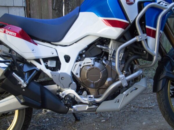 installed-altrider-skid-plate-for-the-honda-crf1000l-africa-twin-24
