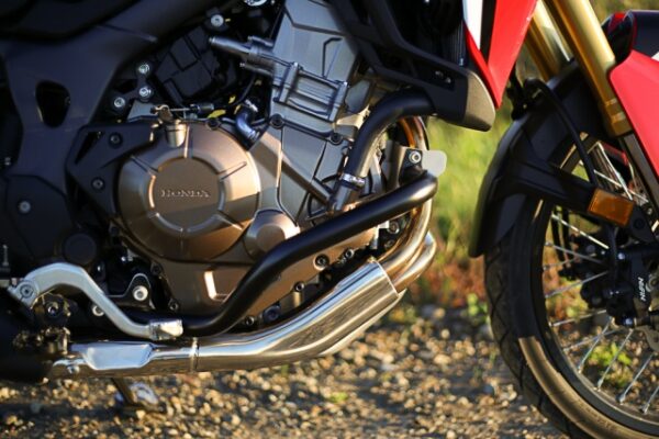 installed-altrider-crash-bars-for-the-honda-crf1000l-africa-twin-20