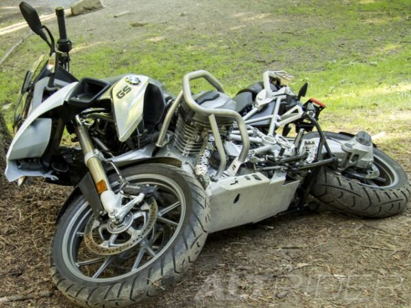 installed altrider crash bar and skid plate system for the bmw r 1250 gs 41