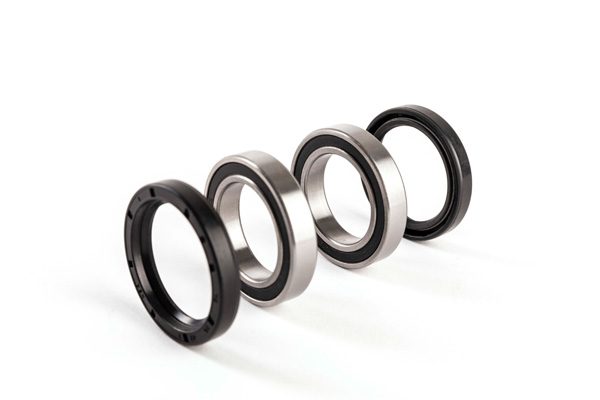 X-GRIP Wheel bearing with seals front 2 72