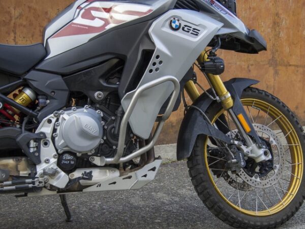 installed altrider skid plate for the bmw f 850 gs gsa 2018 2020 21